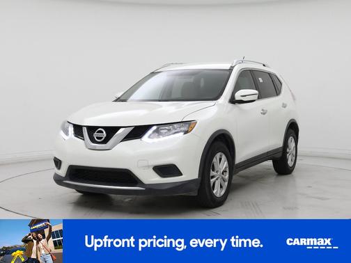 White 2016 Nissan Rogue SV