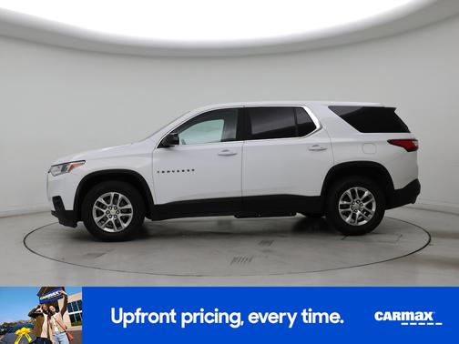 White 2019 Chevrolet Traverse LS
