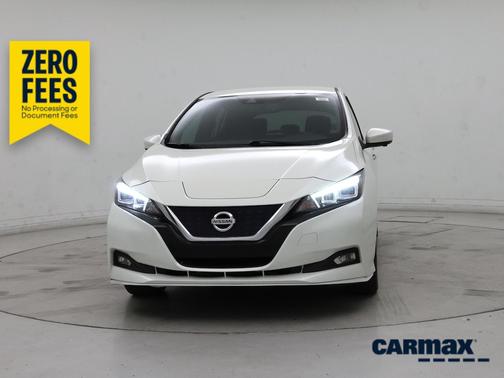 White 2020 Nissan Leaf SV Plus