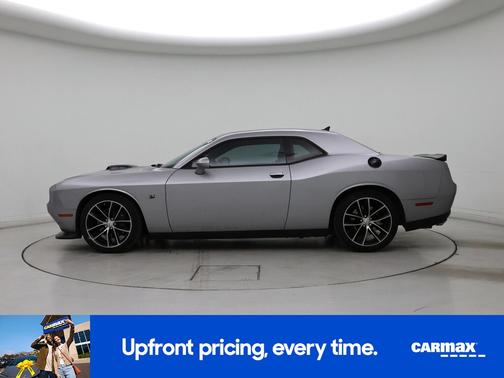 2016 Dodge Challenger 392 Hemi Scat Pack Shaker