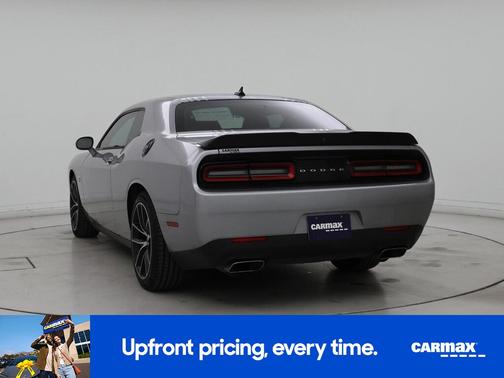 2016 Dodge Challenger 392 Hemi Scat Pack Shaker