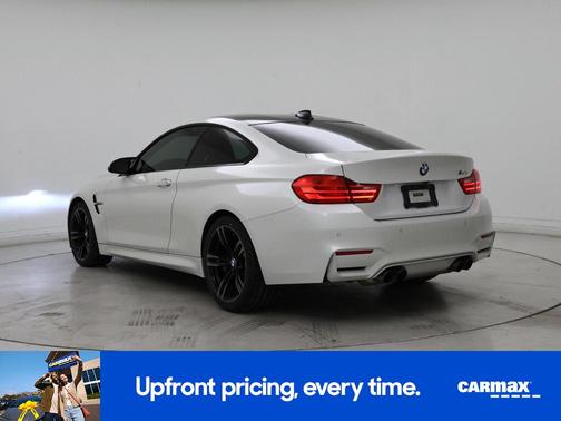 White 2015 BMW M4