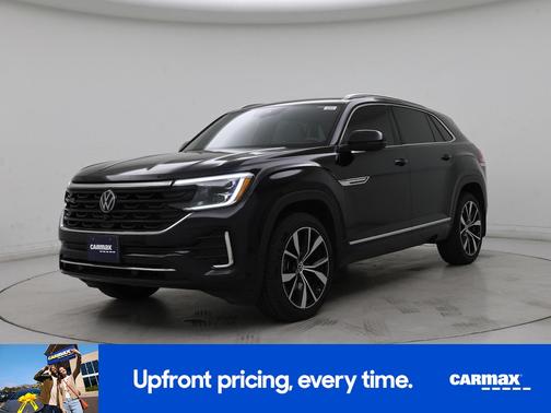Black 2024 Volkswagen Atlas Cross Sport SEL Premium R-Line