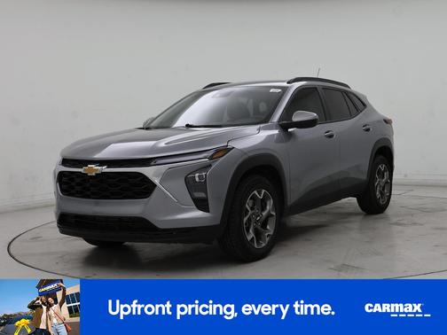 Gray 2025 Chevrolet Trax LT