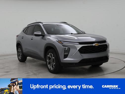 Gray 2025 Chevrolet Trax LT