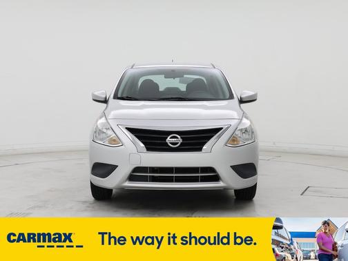 2019 Nissan Versa SV