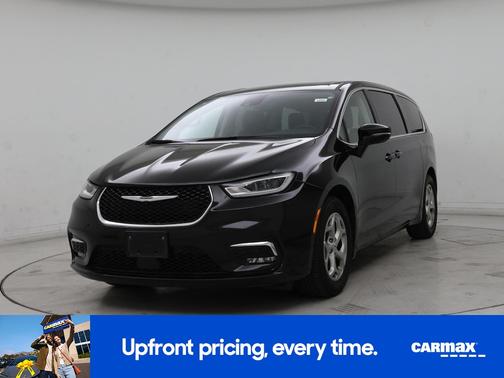 Black 2024 Chrysler Pacifica Limited
