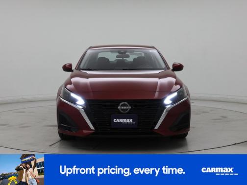 2023 Nissan Altima SV