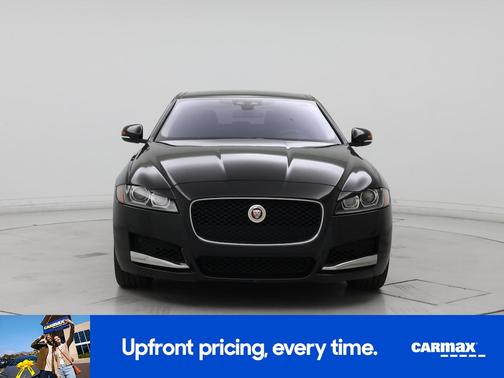 2017 Jaguar XF Prestige