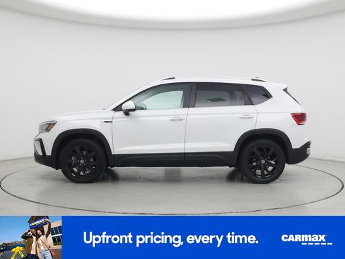 White 2023 Volkswagen Taos SE