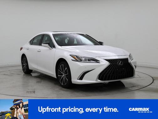 2025 Lexus ES 300h Luxury