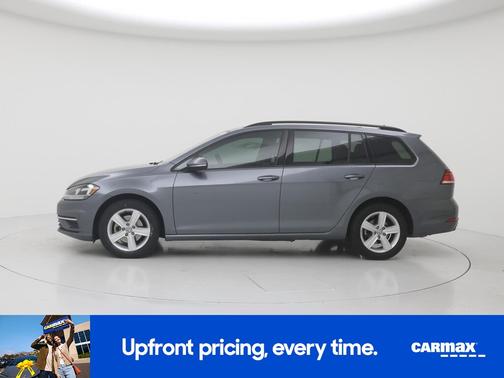 2018 Volkswagen Golf SE