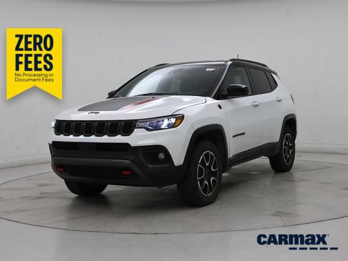 White 2025 Jeep Compass Trailhawk