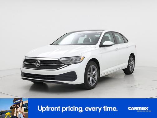 White 2023 Volkswagen Jetta SE