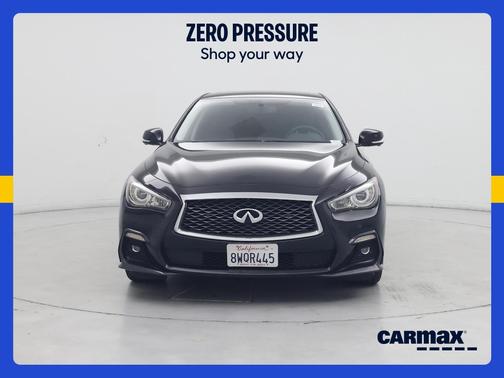 Black 2019 INFINITI Q50 Luxe