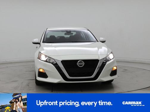 White 2021 Nissan Altima S