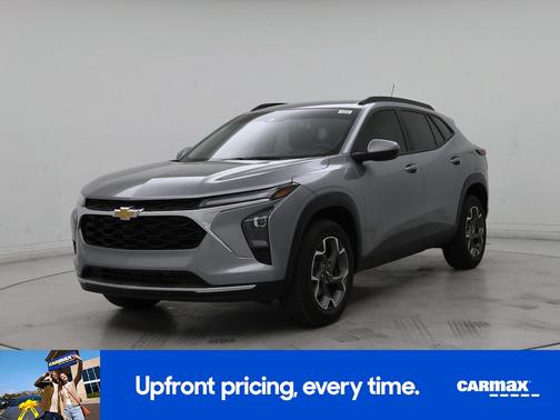 Gray 2025 Chevrolet Trax LT