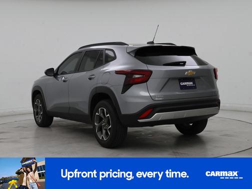 Gray 2025 Chevrolet Trax LT