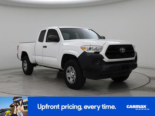 2017 Toyota Tacoma SR