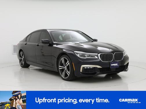 2018 BMW 750 XI