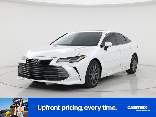 White 2022 Toyota Avalon Limited