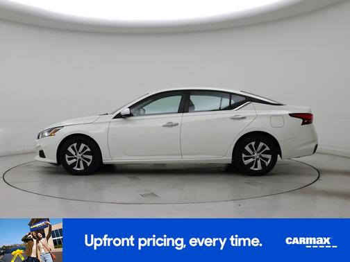 White 2021 Nissan Altima S