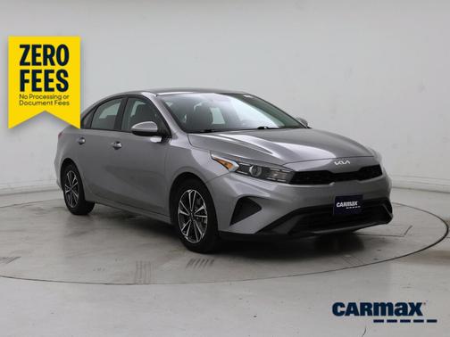 Gray 2024 Kia Forte LXS