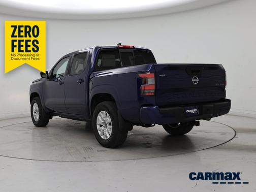 Blue 2022 Nissan Frontier SV