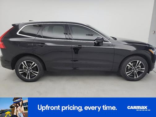 2021 Volvo XC60 T5 Momentum