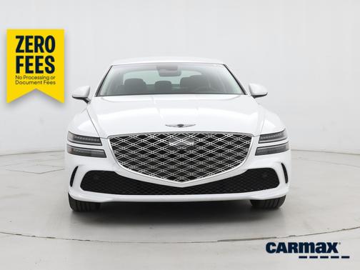 White 2025 Genesis G80