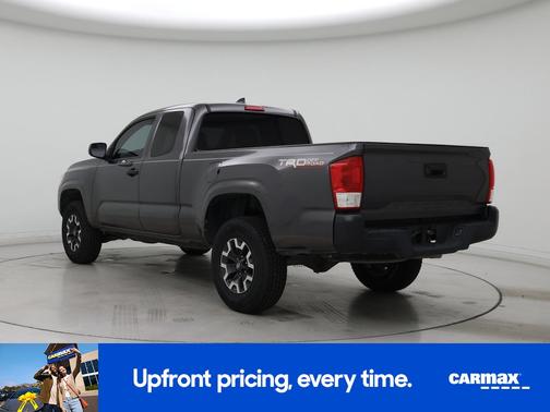 2017 Toyota Tacoma SR