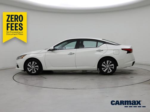 White 2021 Nissan Altima S