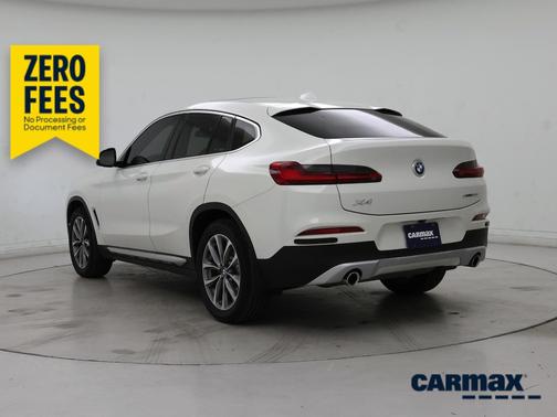 White 2019 BMW X4 XDrive30i