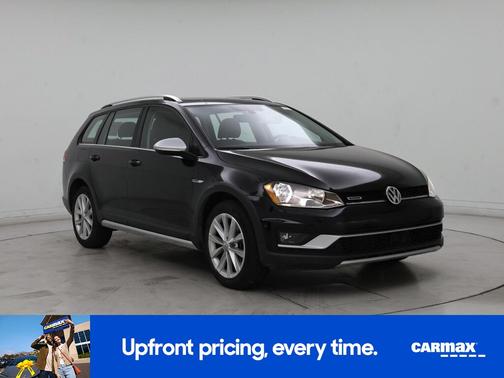 Black 2017 Volkswagen Golf Alltrack SE