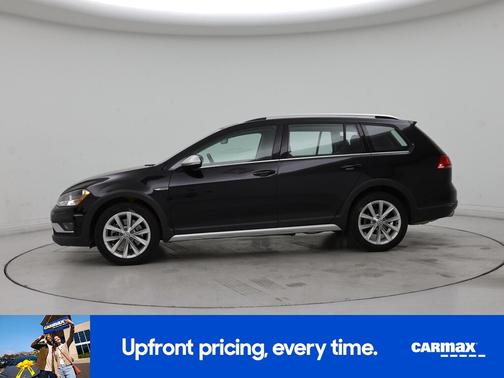 Black 2017 Volkswagen Golf Alltrack SE