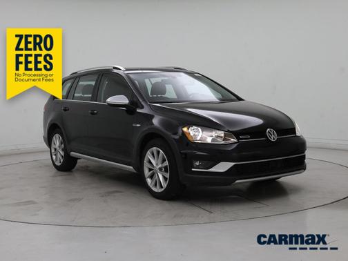 Black 2017 Volkswagen Golf Alltrack SE