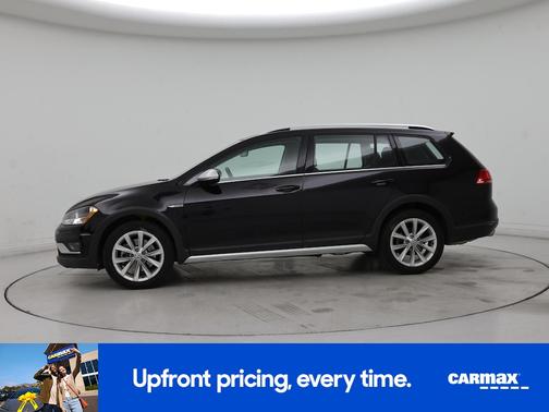 Black 2017 Volkswagen Golf Alltrack SE