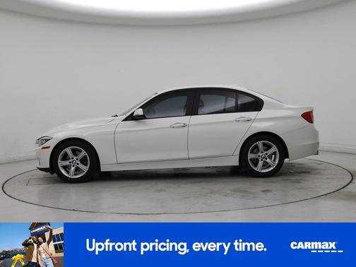 White 2015 BMW 320 I