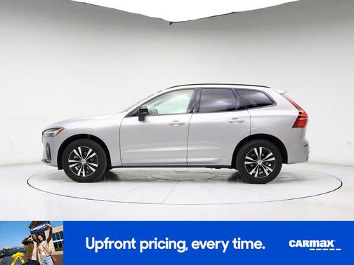 Silver 2024 Volvo XC60 B5 Core Dark Theme