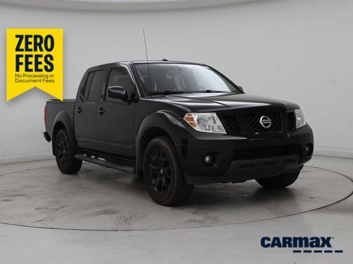 Black 2018 Nissan Frontier SV