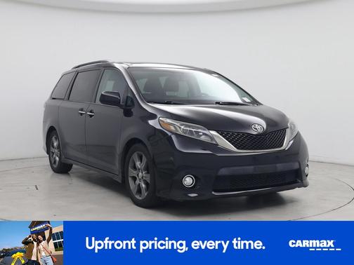 Black 2015 Toyota Sienna SE