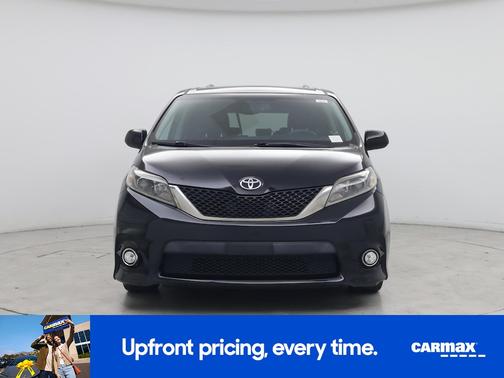 Black 2015 Toyota Sienna SE