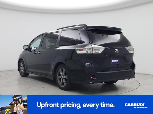 Black 2015 Toyota Sienna SE