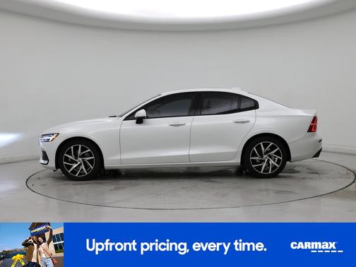 2020 Volvo S60 T5 Momentum