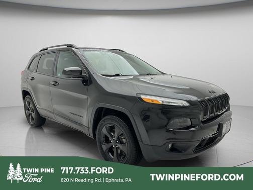 Brilliant Black Crystal Pearlcoat 2016 Jeep Cherokee High Altitude