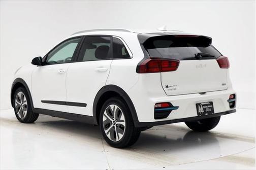 2022 Kia Niro EV EX