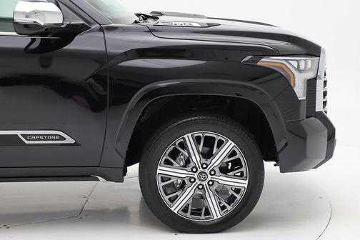 2023 Toyota Tundra Hybrid Capstone