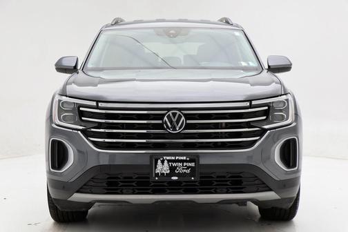 2024 Volkswagen Atlas 2.0T SE w/Technology 4MOTION