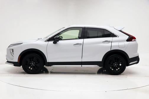 2022 Mitsubishi Eclipse Cross LE