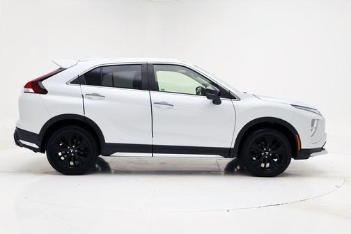 2022 Mitsubishi Eclipse Cross LE